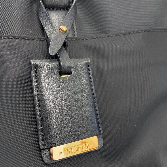 TUMI Messenger Bag - Picture 3 of 10